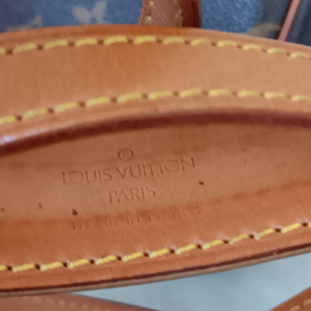 ​👑 LOUIS VUITTON Blois Crossbody Bag Monogram | Pristine Condition - Picture 15 of 16